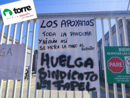 Chile. Un mes de huelga cumplen las y los trabajadores de la empresa Torre Spa, productora y comercializadora de artículos de librería: La patronal les ofrece un reajuste de mil pesos